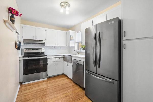 Golden Lakes Village, 203 Golden River Dr, West Palm Beach, Florida 33411, image 2