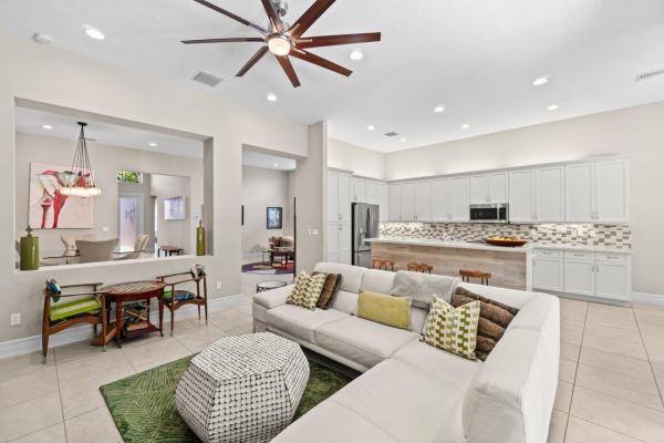 Valencia Cove, 8673 Carmel Mountain Way, Boynton Beach, Florida 33473, image 1