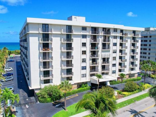 The Atrium At Palm Beach Shores, 145 E Ocean Ave #220, Palm Beach Shores, Florida 33404, image 1