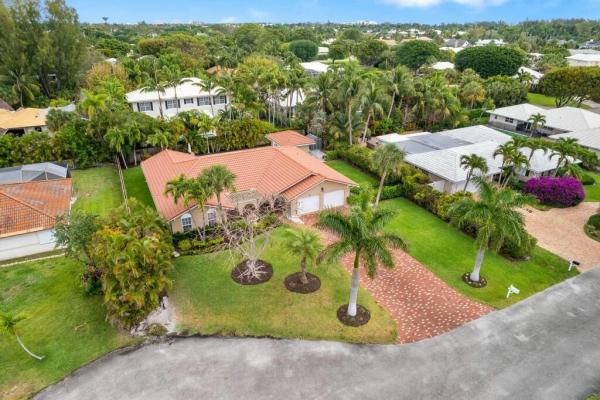 Place Au Soleil, 815 Canary Walk, Gulf Stream, Florida 33483, image 1