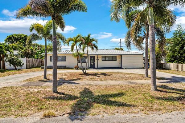 Kelsey City, 344 E Jasmine Dr, Lake Park, Florida 33403, image 1
