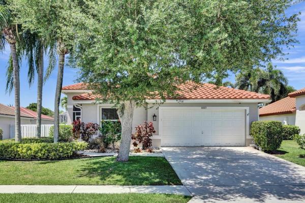 Turnbury Village, 6057 Kemper Lakes Dr, Lake Worth Beach, Florida 33463, image 1