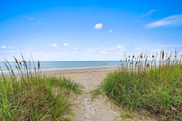 Galleon, 2801 N Highway A1a #E, Fort Pierce, Florida 34949, image 1