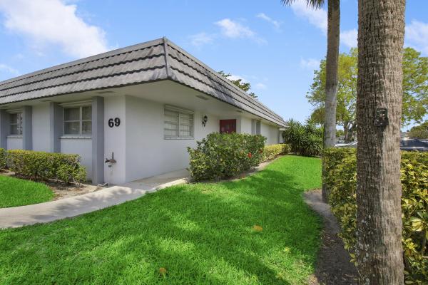 2886 Fernley Dr #69, West Palm Beach, Florida 33415, image 1