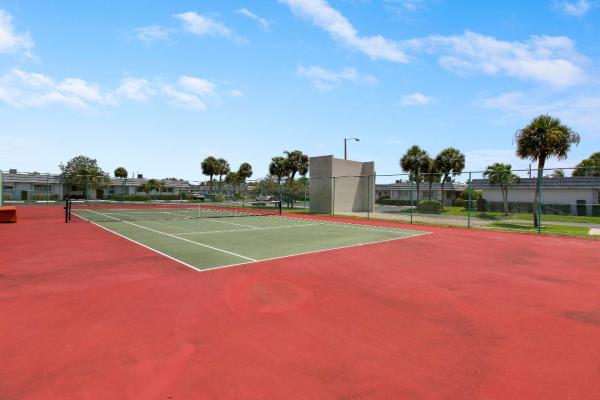 Fernley 1 At Cresthaven Townhomes, 2886 Fernley Dr E #69, West Palm Beach, Florida 33415, image 3