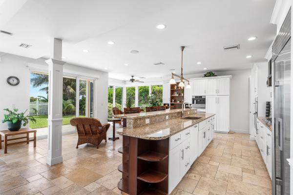 Hillsboro Shores, 1906 Bay Dr, Pompano Beach, Florida 33062, image 1