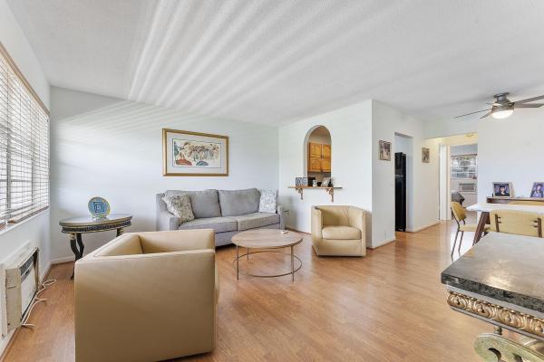 Hampshire Gardens, 2520 S Federal Hwy #14, Boynton Beach, Florida 33435, image 1