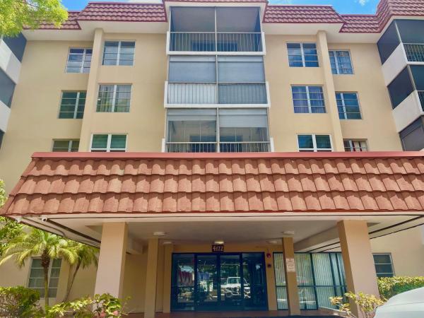 The Manors Of Inverrary, 4172 Inverrary Dr #507, Lauderhill, Florida 33319, image 1