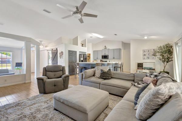 Sandhill Crossing, 2285 SE Grand Dr, Port St. Lucie, Florida 34952, image 1