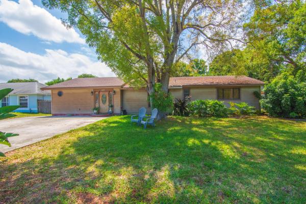 Indian River Estates, 5803 Cassia Dr, Fort Pierce, Florida 34982, image 1