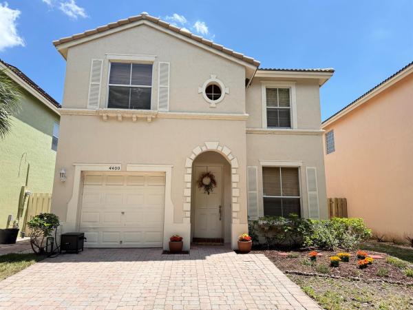 Tahoe At Lakes Of Laguna, 4400 Lake Lucerne Cir, West Palm Beach, Florida 33409, image 1