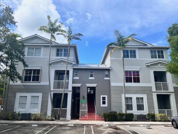 Shoma Courtyards At Royal Palm Beach, 2018 Shoma Dr, Royal Palm Beach, Florida 33414, image 1