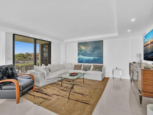 Meridian Of Palm Beach, 3300 S Ocean Blvd, Palm Beach, Florida 33480, image 1