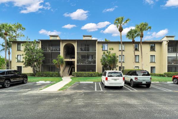 Pine Ridge North 3, 712 Sunny Pine Way #D1, Greenacres, Florida 33415, image 1