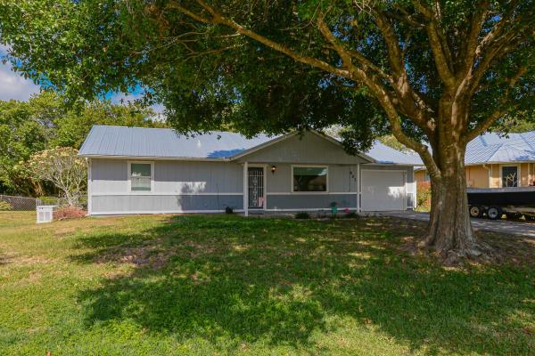 Indian River Estates, 6015 Palm Dr, Fort Pierce, Florida 34982, image 1
