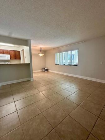 915 Meadows Cir, Boynton Beach, Florida 33436, image 1