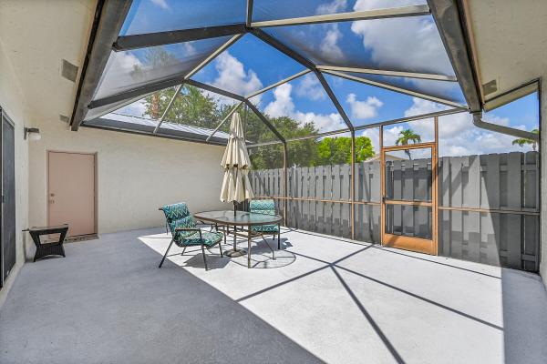 Barrwood, 8856 Thumbwood Cir #D, Boynton Beach, Florida 33436, image 2
