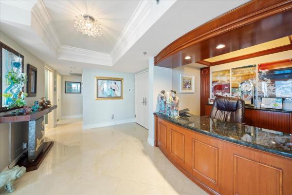 The Carlton, 901 E Camino Real #10a, Boca Raton, Florida 33432, image 1