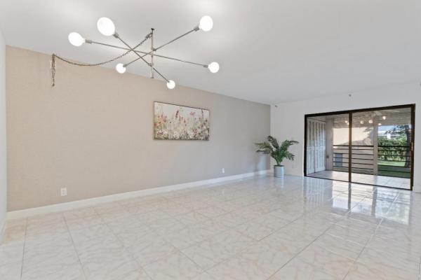 Isle Of Boca Dunes, 9370 SW 8th St #208, Boca Raton, Florida 33428, image 2