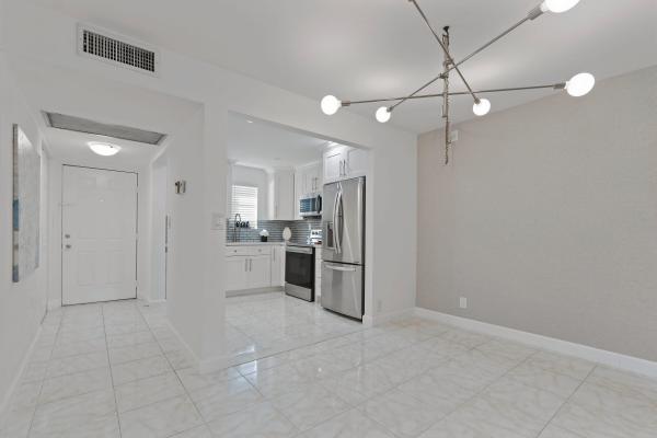 Isle Of Boca Dunes, 9370 SW 8th St #208, Boca Raton, Florida 33428, image 3