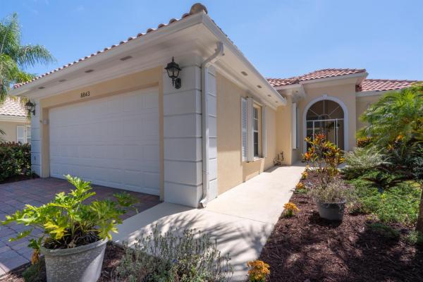 Carleton Oaks, 8843 Oldham Way, Palm Beach Gardens, Florida 33412, image 1