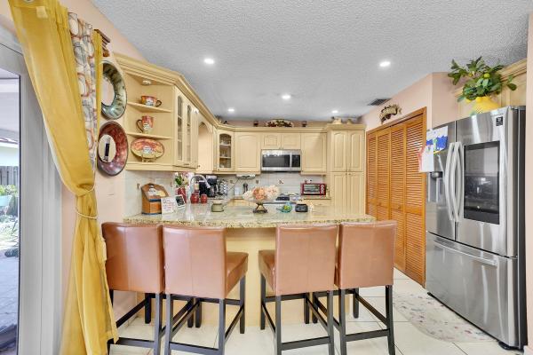 West Miller Heights, 14819 SW 60th St, Kendall West, Florida 33193, image 2
