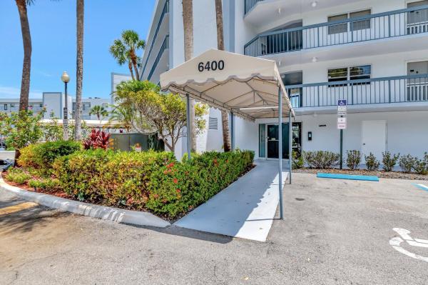 Boca Teeca, 6400 NW 2nd Ave #518, Boca Raton, Florida 33487, image 1