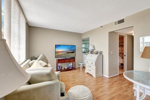Boca Teeca, 6400 NW 2nd Ave #5180, Boca Raton, Florida 33487, image 1
