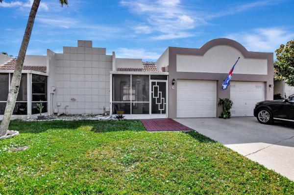 Town Villas At Moon Lake, 9214 Flynn Cir ##6, Boca Raton, Florida 33496, image 1