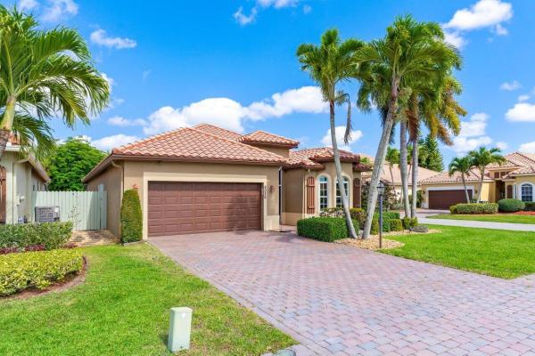 Little River Glen, 8026 Canary Island Way, Boynton Beach, Florida 33436, image 1