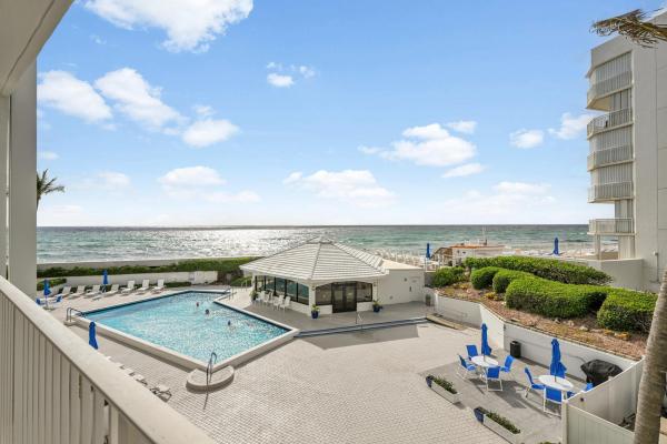 Mayfair House, 3590 S Ocean Blvd #306, South Palm Beach, Florida 33480, image 1