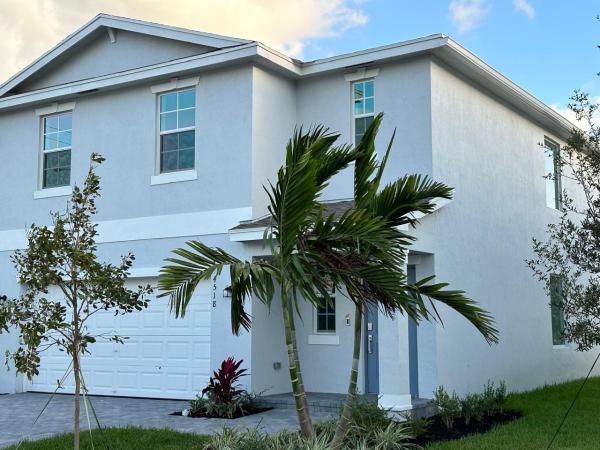Heathwood Reserve, 4518 Dow Ln, Lake Worth Beach, Florida 33463, image 1