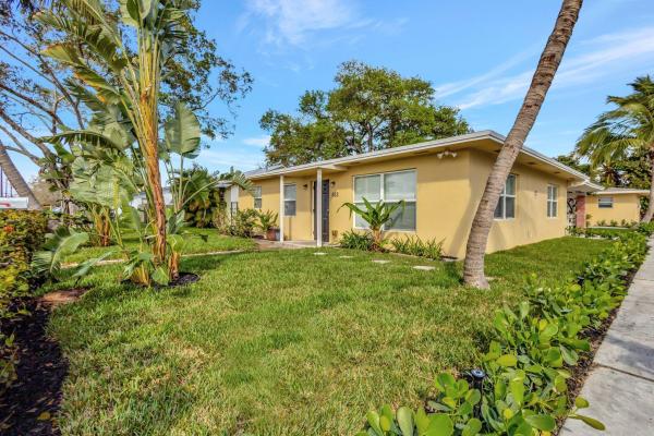 Lake Worth Town, 832 S J St #1, Lake Worth Beach, Florida 33460, image 1