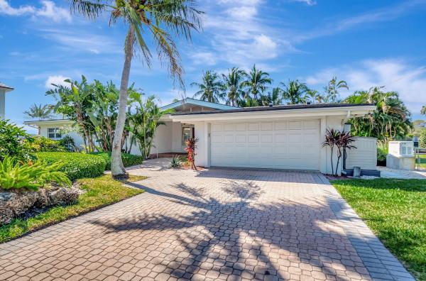 Tropic Isle, 3040 Jasmine Ter, Delray Beach, Florida 33483, image 1