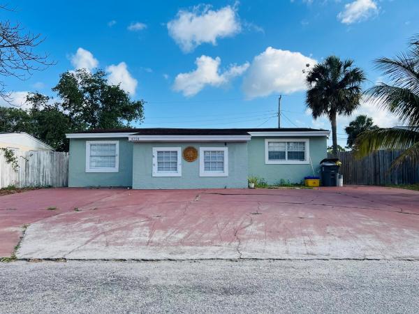 Gun Club Estates, 4219 N Browning Dr, West Palm Beach, Florida 33406, image 1
