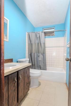 Sugarland Heights, 1043 NE 20th St, Belle Glade, Florida 33430, image 2