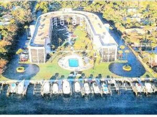Inlet Harbor Club, 2424 N Federal Hwy 305th Hwy #305, Boynton Beach, Florida 33435, image 1
