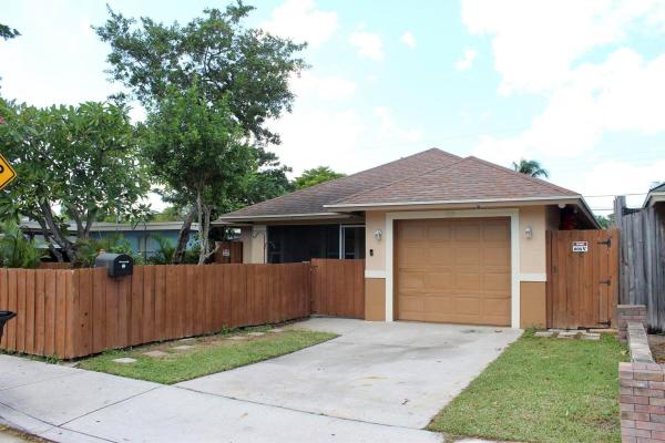 Royal Palm Park, 703 S A St, Lake Worth Beach, Florida 33460, image 1