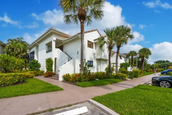 Gleneagles, 15961 Loch Katrine Trl #7104, Delray Beach, Florida 33446, image 1