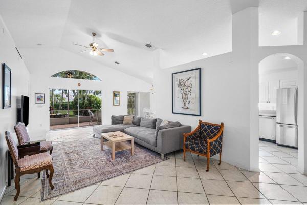 The Estates At Oak Hamlet, 1643 Oak Berry Cir, Wellington, Florida 33414, image 1