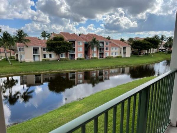 St Andrews At Boynton Beach, 7856 Sonoma Springs Cir #304, Lake Worth Beach, Florida 33463, image 1