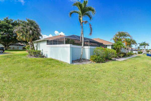 Harvest Moon At Indian Creek, 110 Bent Arrow Dr #B, Jupiter, Florida 33458, image 1