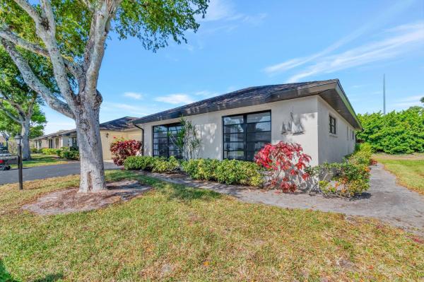 Greentree Villas, 4875 Hawkwood Rd #B, Boynton Beach, Florida 33436, image 1