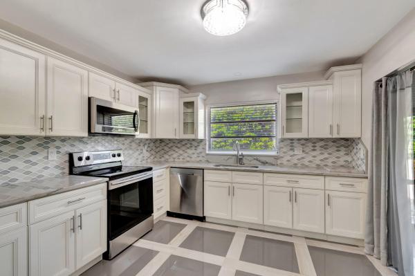 Greentree Villas, 4875 Hawkwood Rd #B, Boynton Beach, Florida 33436, image 1