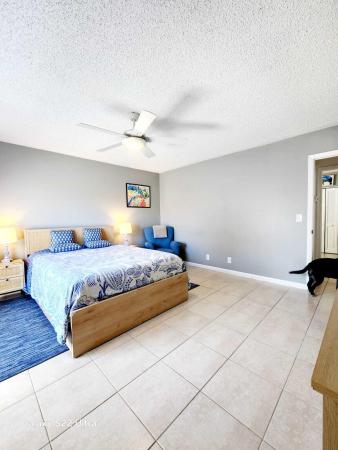 Sandtree Townhouses, 503 Sandtree Dr, Palm Beach Gardens, Florida 33403, image 2