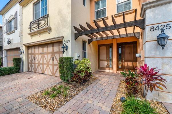 8429 Cocoplum Sound Ln, Royal Palm Beach, Florida 33411, image 1
