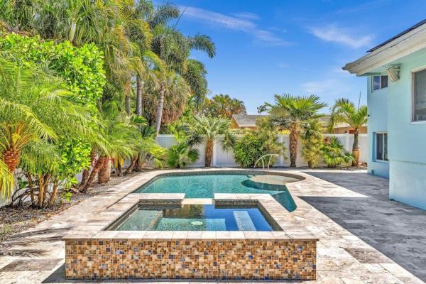 Coral Woods, 3450 NE 19th Ave, Oakland Park, Florida 33306, image 1