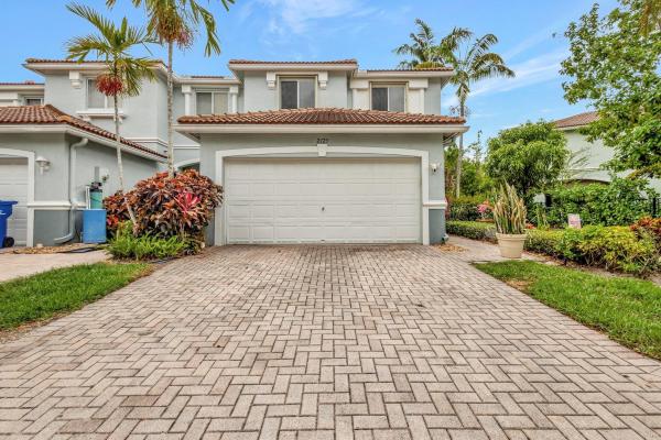 Thousand Oaks, 2125 Oakmont Dr, Riviera Beach, Florida 33404, image 1