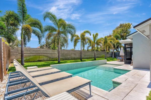 Lake Ida Manor, 620 Enfield Rd, Delray Beach, Florida 33444, image 1