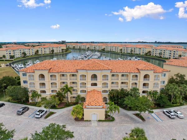 Harbour Isle West, 11 Harbour Isle Dr #106, Fort Pierce, Florida 34949, image 1